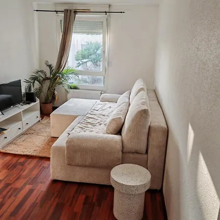 Apartment Au Centre